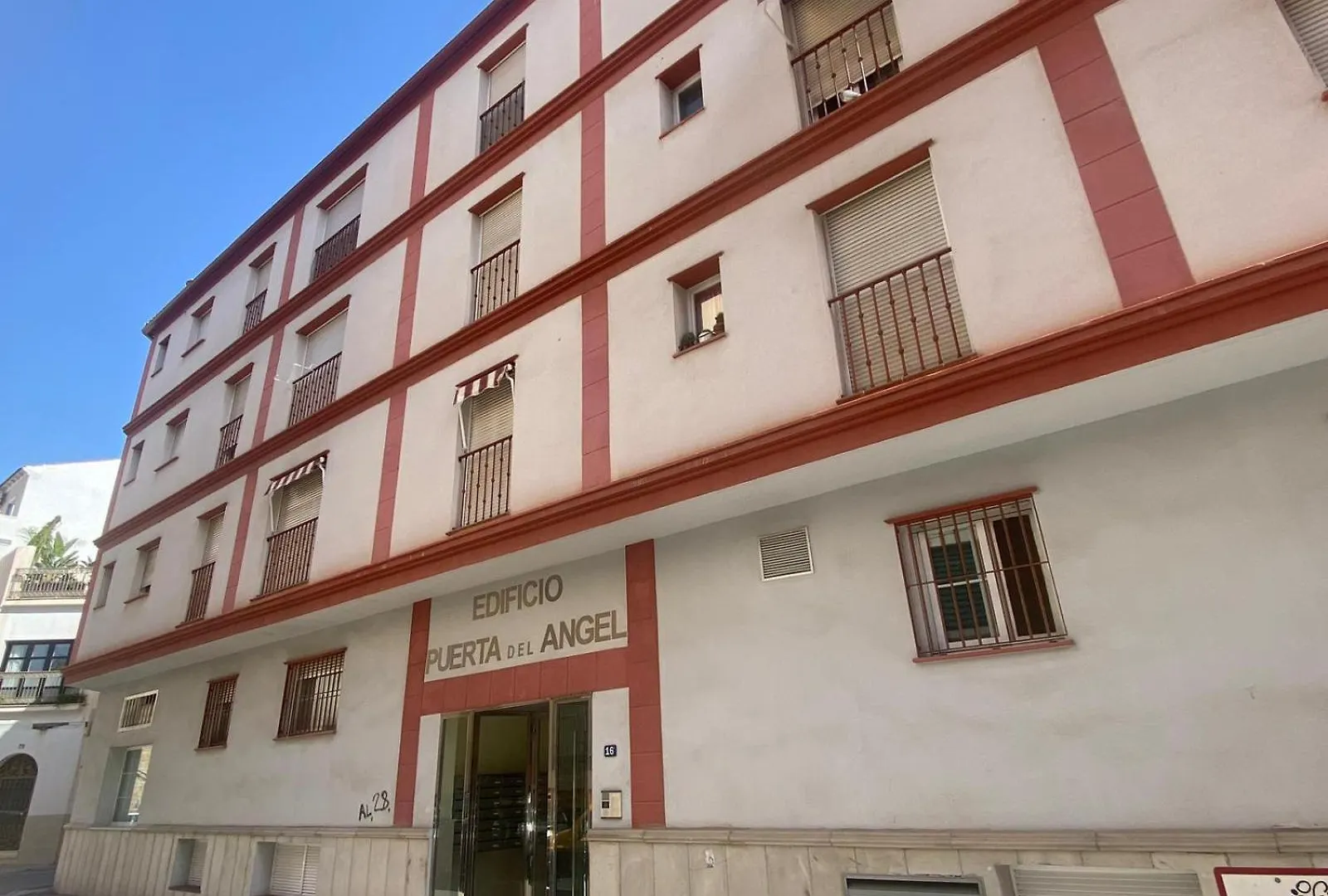 Maravilloso Apartamento Centrico De 70M2, Jardin Propio 40M2 Con Piscina Para Ninos Y Parking Opcional Μάλαγα Διαμέρισμα
