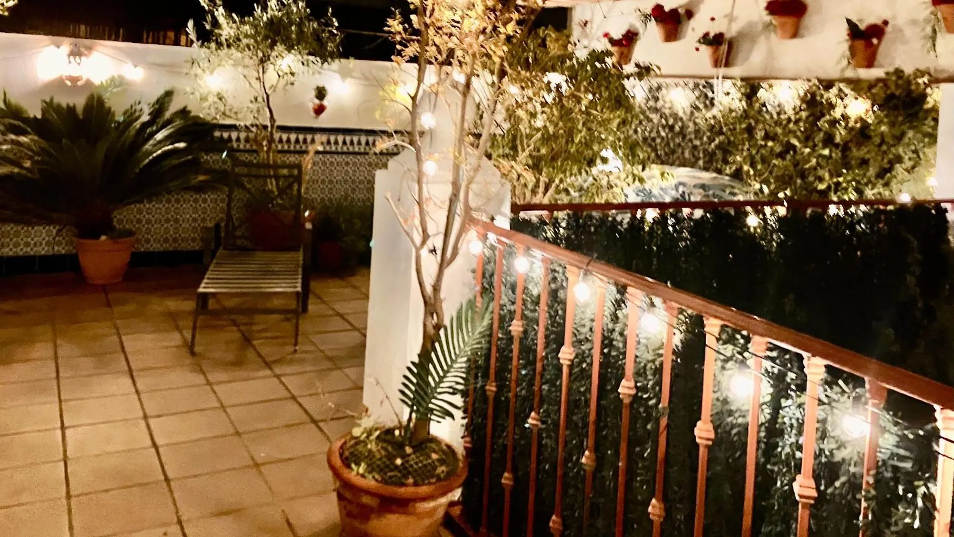 Maravilloso Apartamento Centrico De 70M2, Jardin Propio 40M2 Con Piscina Para Ninos Y Parking Opcional Μάλαγα Διαμέρισμα