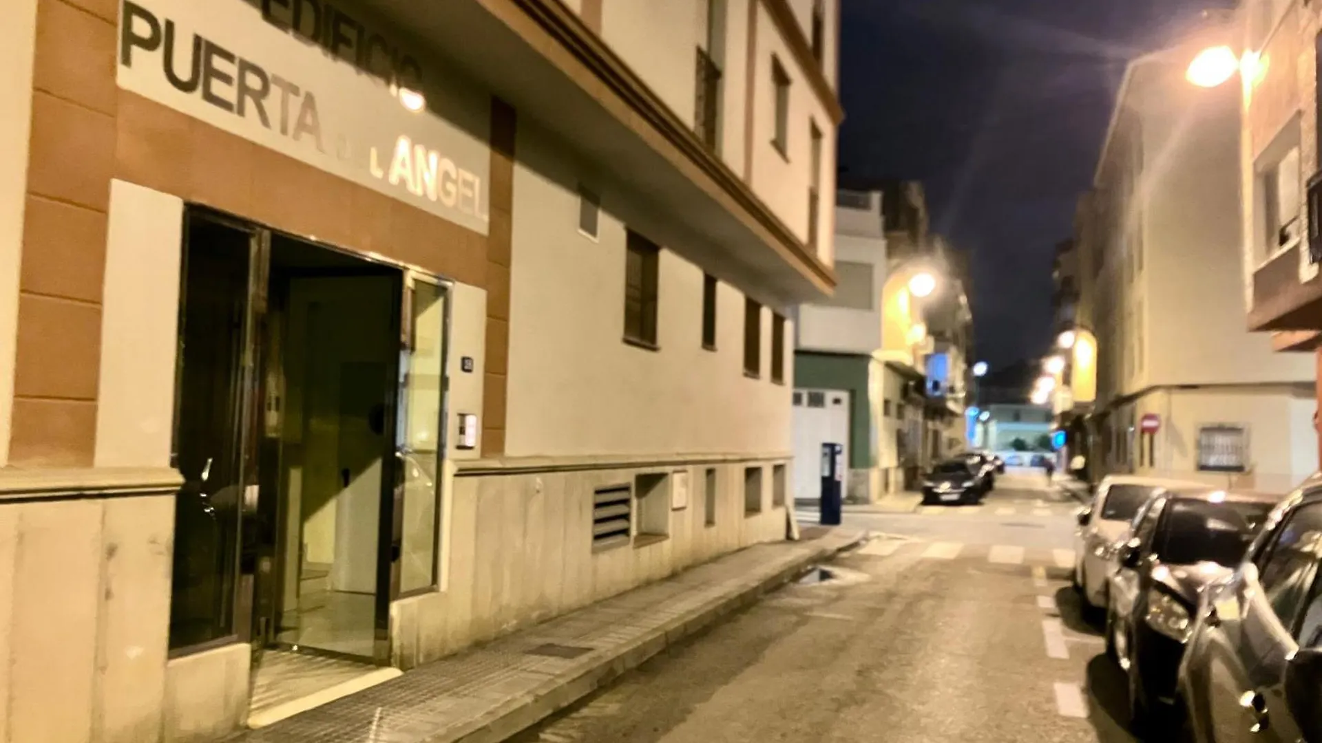 Maravilloso Apartamento Centrico De 70M2, Jardin Propio 40M2 Con Piscina Para Ninos Y Parking Opcional Málaga España